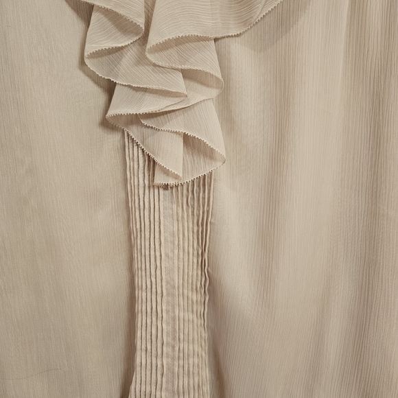 Women's Ruffled Sleeveless Top - Cream - Picture 3 of 7